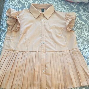 Ruffle Sleeve Pleated Blouse